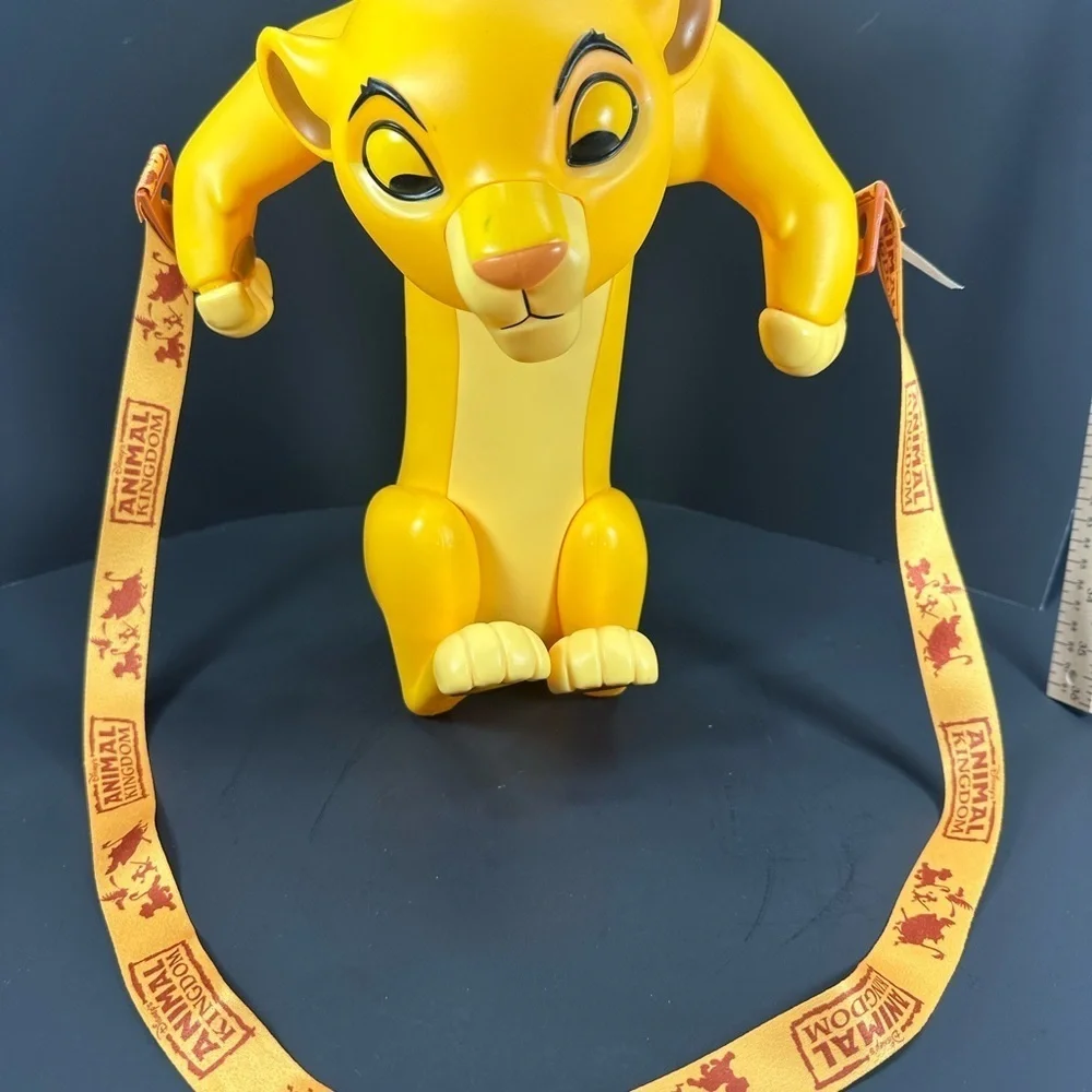 Disney Lion Shaped Kids Toy pre Owned Exellent condition